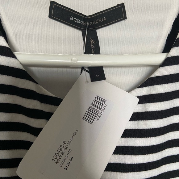BCBG  maxazria size M - Picture 3 of 3
